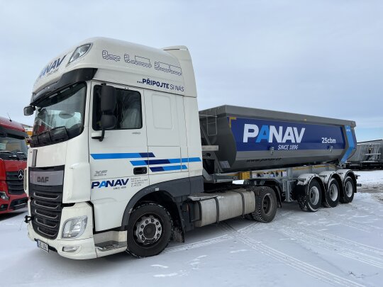 Tipper semi trailers